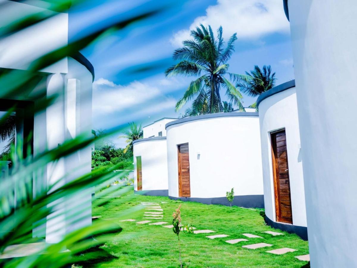 Homeland Bro Dar es Salaam Exteriör bild