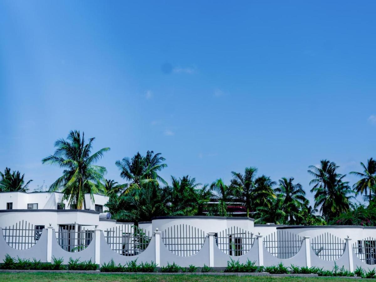 Homeland Bro Dar es Salaam Exteriör bild